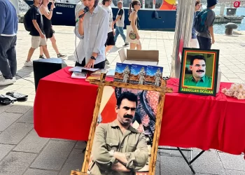 Ciwanan ji bo azadiya fîzîkî ya Rêber APO li Marsîlyayê stand vekirin