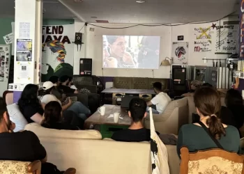 Pêşandana fîlm ji aliyê xwendekarên ciwan