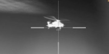 Gerîlayan helîkopterek xistin