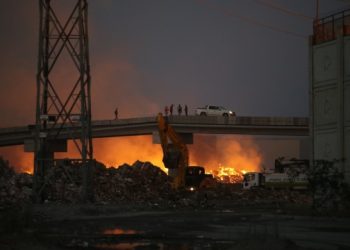 Dewleta Tirk 4 roj in nikare şewata li Aydinê vemirîne