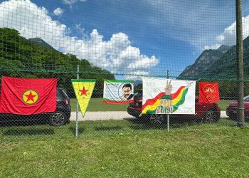 Di tûrnûvaya futbolê ya li Bellînzona hat lidarxistin de ji bo Rêber APO stand hat vekirin