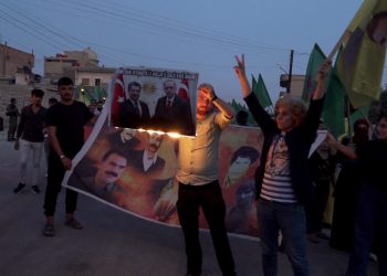 Ciwanên Şoreşger bi rihê 14’ê Tîrmehê li dijî hevkariyê bi dagirkeriyê re meşiyan