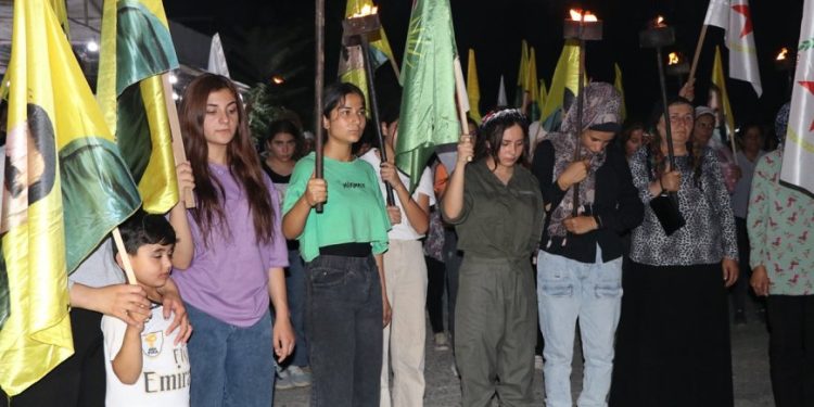 Ciwanên şoreşger Şehîdên Berxwedana 14ˊê Tîrmehê bi bîr anîn