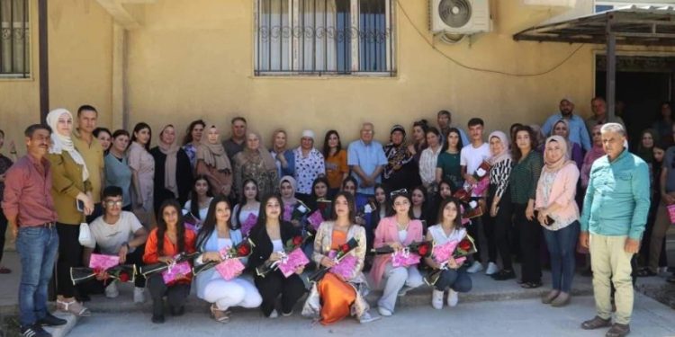 Xwendekarên serketî yên Cizîrê hatin xelatkirin