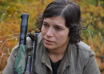 Mejiya xwe de bi jiyaneki azad diçin şer