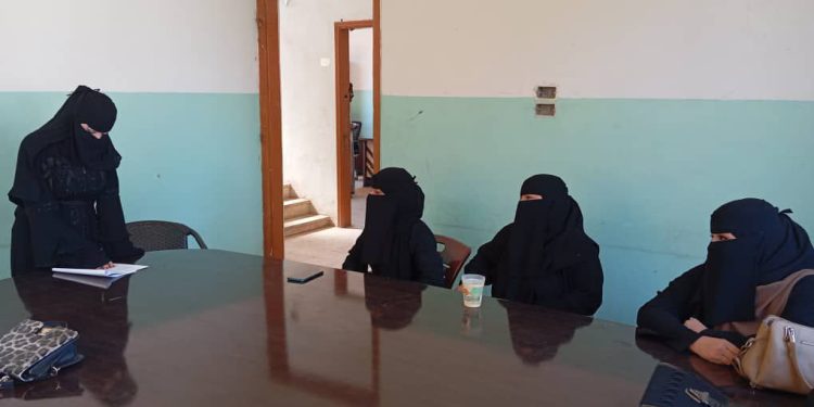 Desteya Ciwan a Dêrazor semînerekî li ser tekoşîna jin da