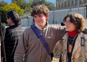 Tal Mitnick piştî 6 mehan ji zindana leşkerî derket