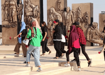 Jinên Ciwanên Şengalê li gorê komî yê Solax serdan kirin