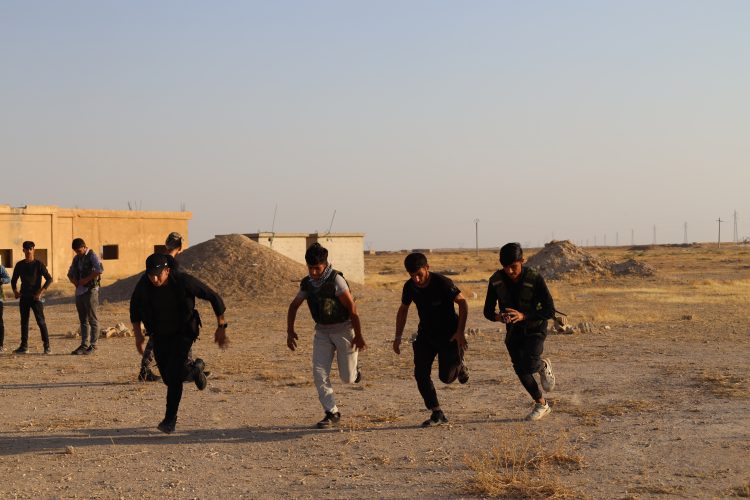 Ciwanên Hesekê di çarçoveya “Xweparastinê” de xwe birêxistin dikin