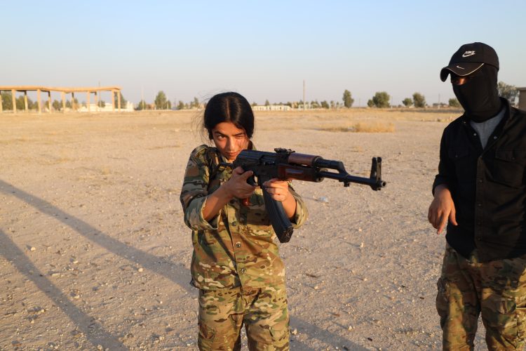 Ciwanên Hesekê di çarçoveya “Xweparastinê” de xwe birêxistin dikin