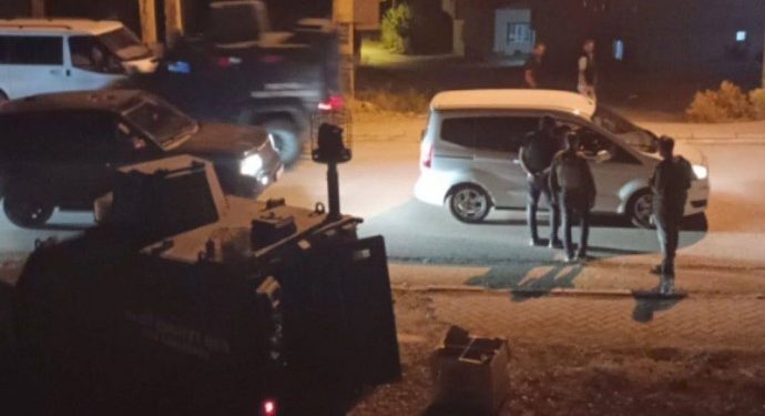 Îşkenceya polîsan li ser Ciwanan: ‘Bêje, Kurdistan li ku derê ye?’