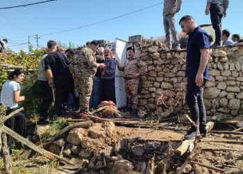 Dewleta Tirk a dagirker Mexmûrê bombebaran kir