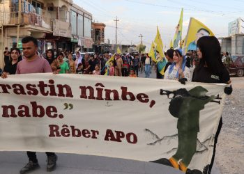 Ciwanên Êzîdî ji bo Rêber APO meşiyan- hat nû kirin