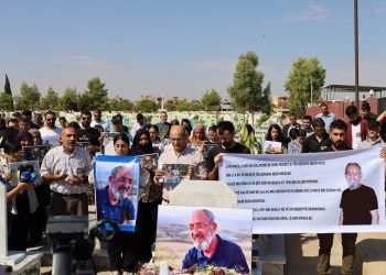 Kedkarê Çapemeniya Azad Seyît Evran li ser gora xwe hate bîranî- hat nû kirin