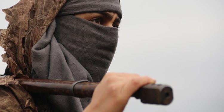 HPG: Bi taktîka suîkastê dagirkerek hate ceza kirin