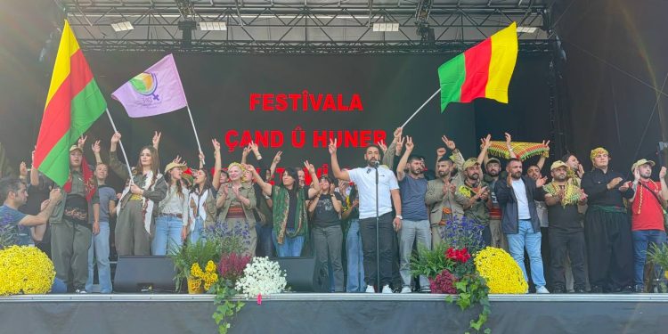 DI 32. FESTIVALA ÇANDA KURDÎ DE RENGÊ CIWANAN