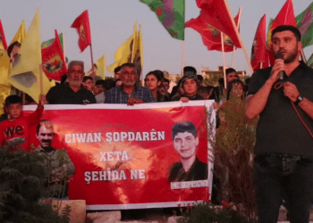 Şehîdê Tevgera Ciwanên Şoreşger, Şehîd Mehmûd li ser gora xwe hate bibîranîn