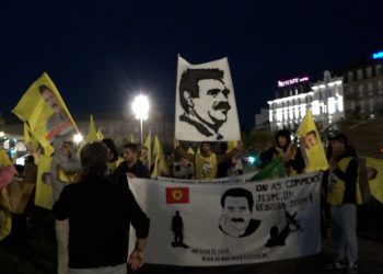 Li Strasbourgê ji bo fizikî azadiya Rêber APO meşa bi meşaleyî