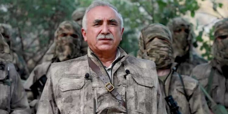 Karayilan: Em rê nadin taktîkên şerê taybet