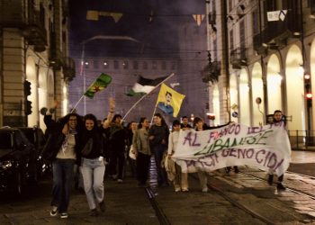 “Li dijî komkujiyên li Rojhilata Navîn çareseriya demokratîk re”