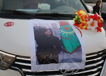 Cenazeyê Ronahî Amanos ber bi Kantona Şehba ve bi rê ket- hat nû kirin