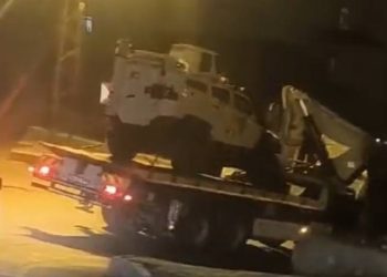 Li Colemergê ji aliyê ciwanan ve çalakî: wesayîta zirxî bi tirimpêlê hat rakirin