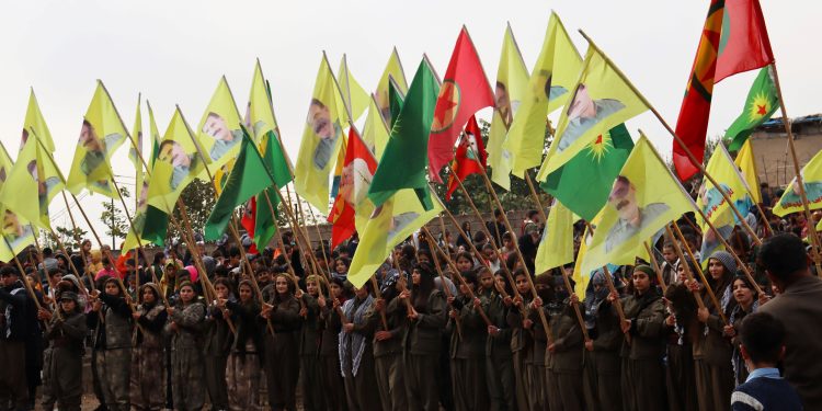 Pîrozbahiya 27’ê Mijdarê li Mexmûrê