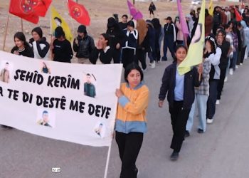 Meşa Ciwanên Şengalê Li Dijî Êrîşên Dewleta Tirk a Dagirker