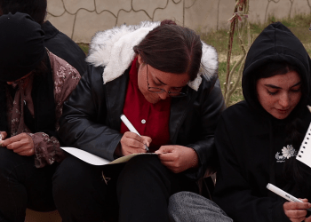 Yekîtiya Jinên Ciwanên Şengalê dahûrandinekê Rêbertî dixwînin