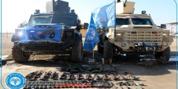 Li Reqayê çek û cebilxaneyên çeteyên DAÎŞ’ê hatin desteserkirin