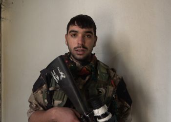 Fermandarê QSD’ê yê ji Humsê li Bendava Tişrînê bang li ciwanan kir