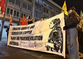 Li Baselê bi pêşengiya Ciwanan meşa li dijî êrîşên çeteyan