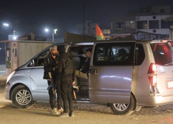 Tevgera Ciwanên Şoreşger a Hesekê tedbîrên ewlehiyê li bajêr digire