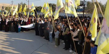 Mexmûr Li Dijî Êrîşên Qîrkirinê Meşiya