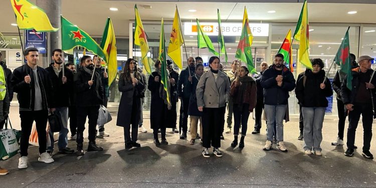 Ciwanan li Aarau, êrîşên dagirkeriyê protesto kirin