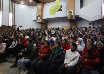 Xwendekarên Welatparêz li Qamişlo civîyan: Di vê demê de lazim e her kes bibe şervan