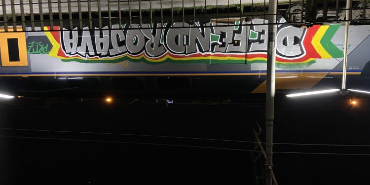 Çalakiya Graffiti ya Ciwanên Enternasyonalîst