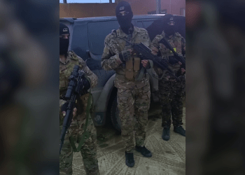 Ji ciwanên Efrînê peyama berxwedanê!