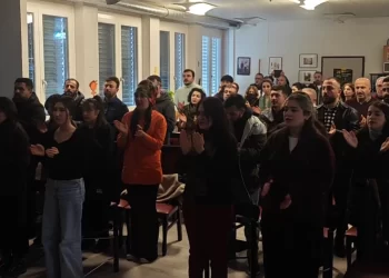 Di pêşengiya TekoJIN’ê de jinên ciwan ên şervan hatin bîranîn