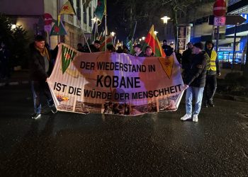 Êrîşên Rojava li Essenê hatin protestokirin