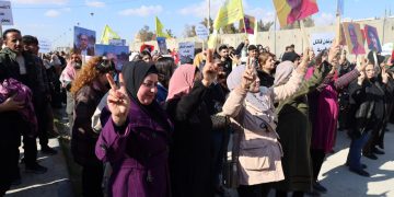 Gelê Heseke heya avahiya Kolîsyonê meşiya: Divê bertek li hemberî sûcên dewleta Tirk werin nîşan dan