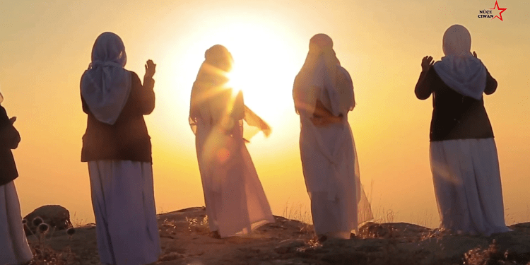 Welat gel e, çand e, zimanek e, dîrokek e û carna jî bi hev re jiyankirina hemûyane