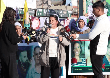 Komkujiya Parîsê li Şengalê bi meşekê girseyî hat şermezarkirin