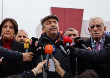 DEM Partiyê ji bo Îmraliyê serlêdan kir