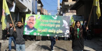 Bi hezarên şêniyên Şêx Meqsûd û Eşrefiyê li dijî komplo daketin qadan