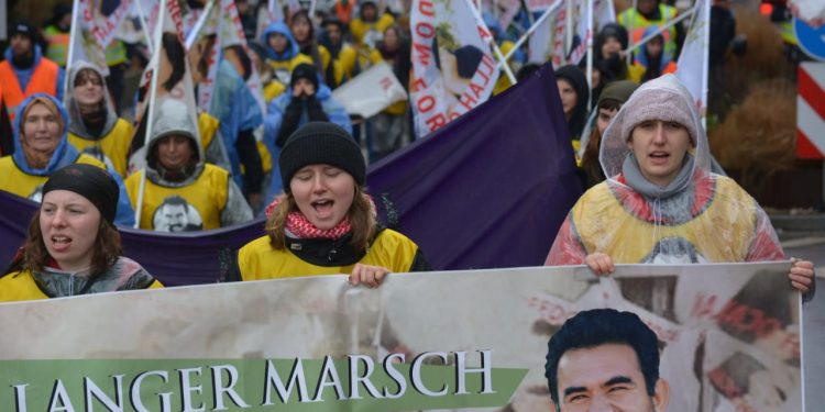 Meşa Dirêj: 20 gav, 20 ciwan û 20 hevok