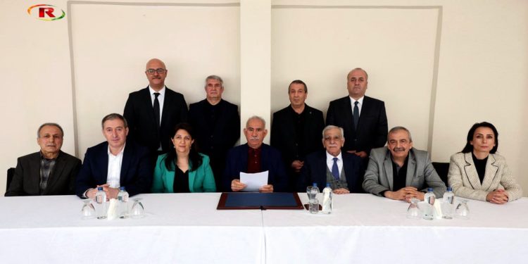 Wêneyê dîrokî yê Rêber APO