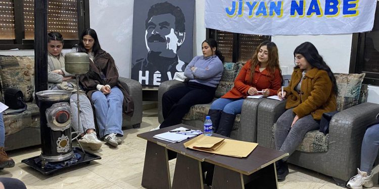 Jinên Ciwan: Emê Roja Reş bikin roja azadiyê