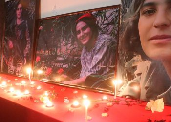 Yekîtiya Jinên Ciwan a kantona Tebqayê şehîd Ronahî Yekta bi bîr anî