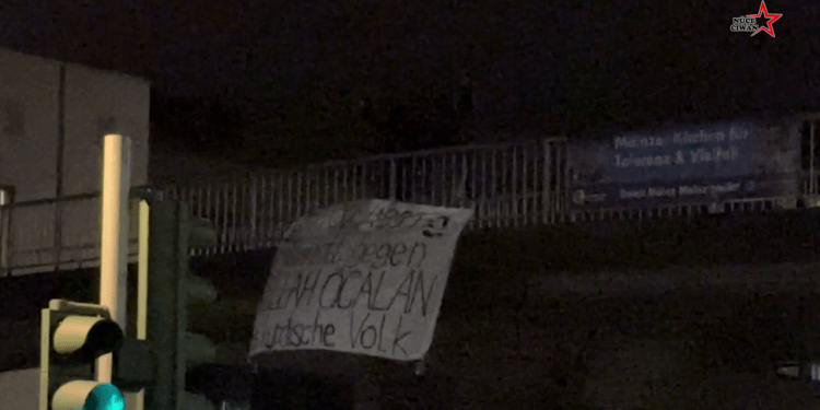 Komploya 15’ê Sibatê ya bi pêşengiya JXK’ê li Maînzê hate protestokirin